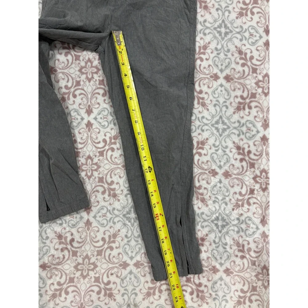 Old Navy Boys StretchTech Quick Dry Joggers Gray Active Pants Size Medium 8